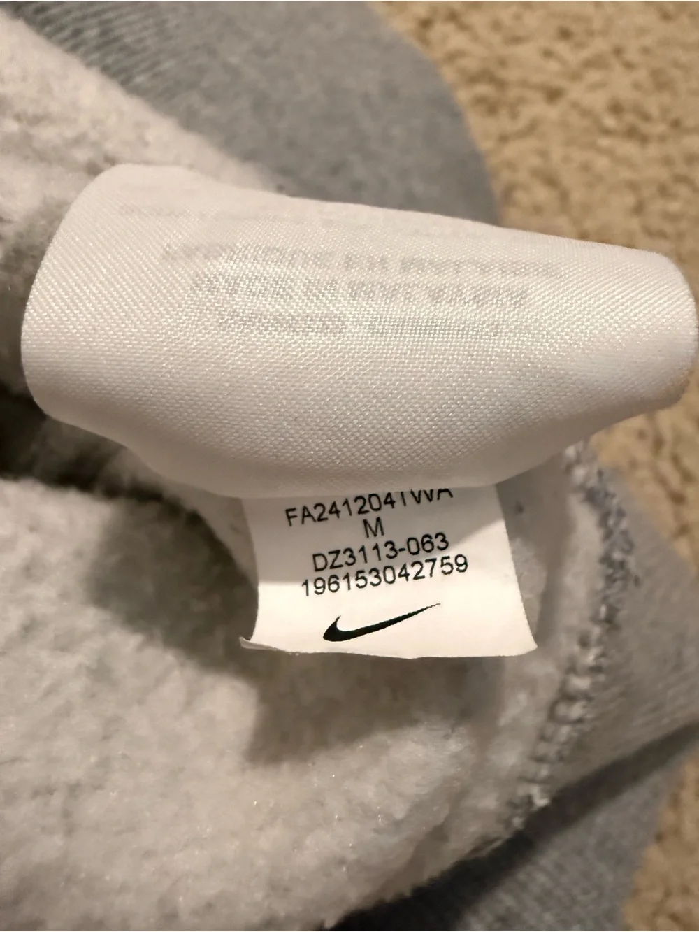 Nike Women's Phoenix Fleece City Edition Size Medium